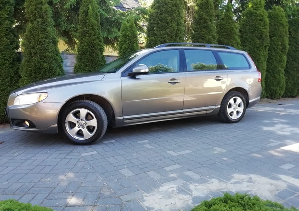 Volvo V70 cena 19450 przebieg: 294350, rok produkcji 2008 z Płońsk małe 277